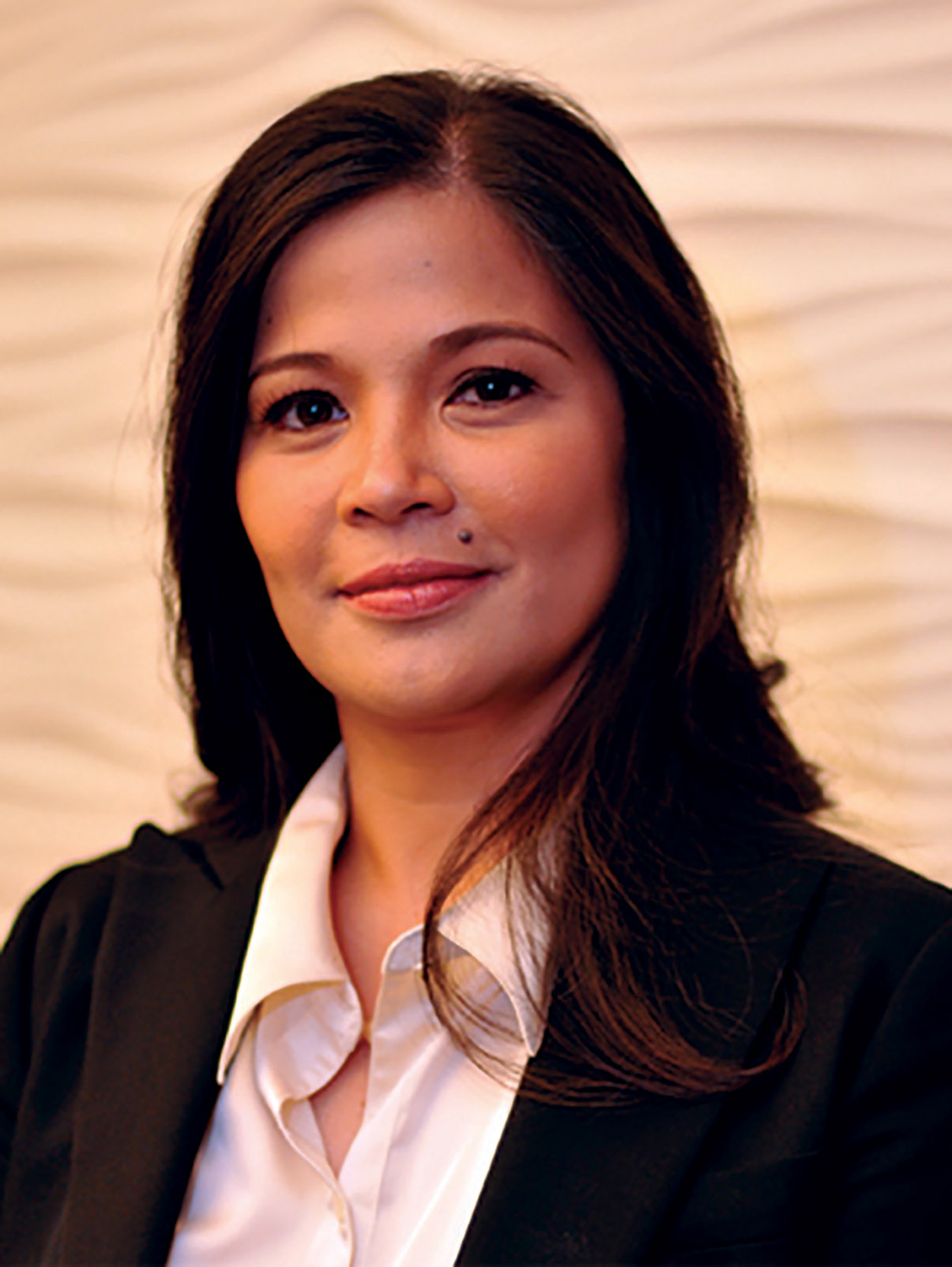 V&A Partner PhotoNN(300 dpi)